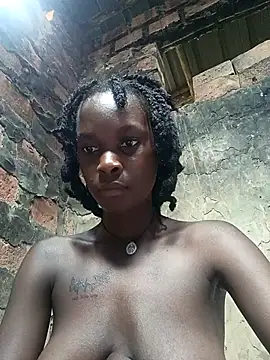 Pretty_Barbie0 Adlı Modelin Canlı XXX Sohbeti