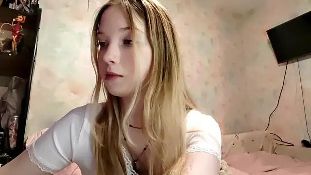 TiaBIanksのライブXXXチャット