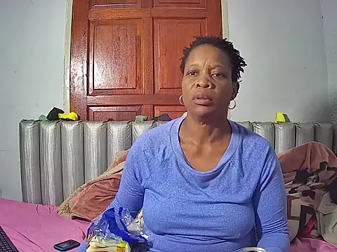 JoycyQueen's Live XXX Chat