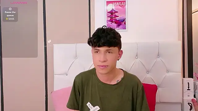 Chat XXX en directo de Axel__Evans