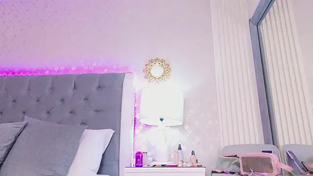 TaniaBlaze 라이브 XXX 채팅