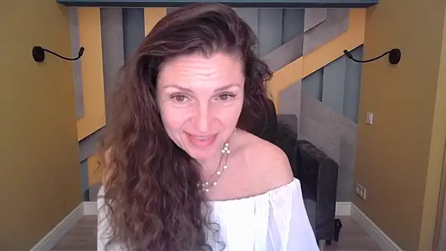 EllaLong 现场XXX聊天