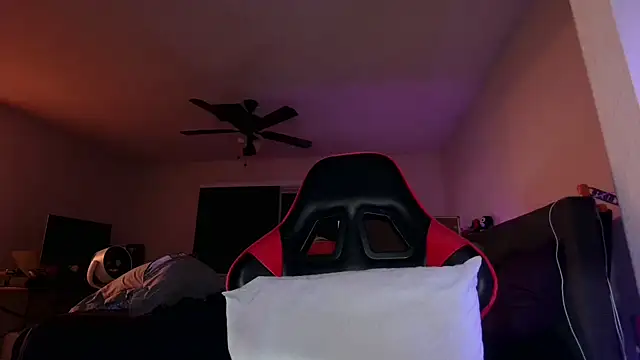 Dick_and_muscles: вебкам-шоу