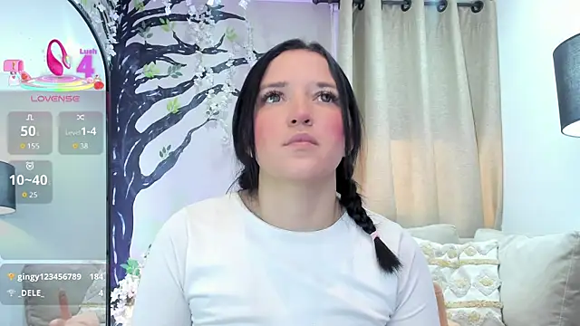 Živý XXX chat _EmilyJireh_