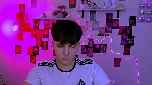 travis_wolf_: απευθείας συνομιλία ΧΧΧ