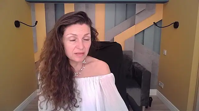 Chat XXX en directo de EllaLong