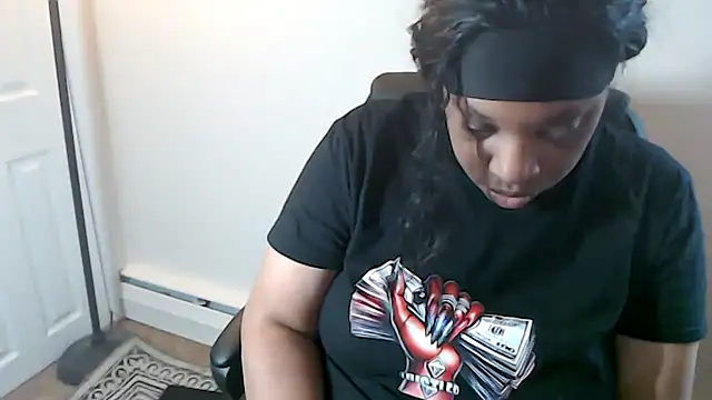 Sexymona1218 现场XXX聊天