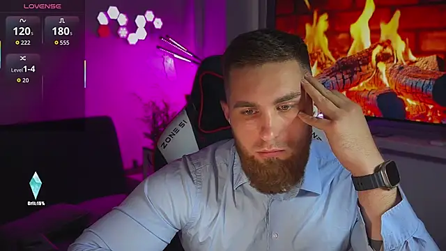 XXX chat uživo modela Sweeet__boy