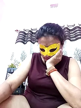 Pokazy przed kamerką – Gullapi