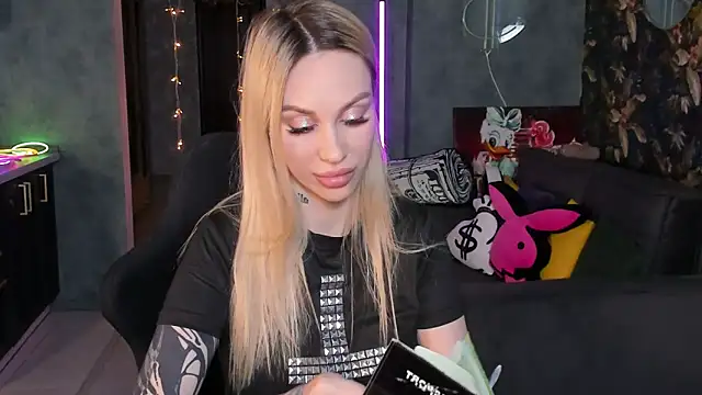 Czat XXX na żywo – Blckmirrorr