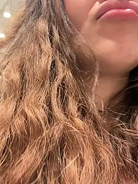 Chat XXX ao vivo de SaintSquirt