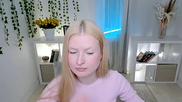 Laly_Peach Chat XXX live