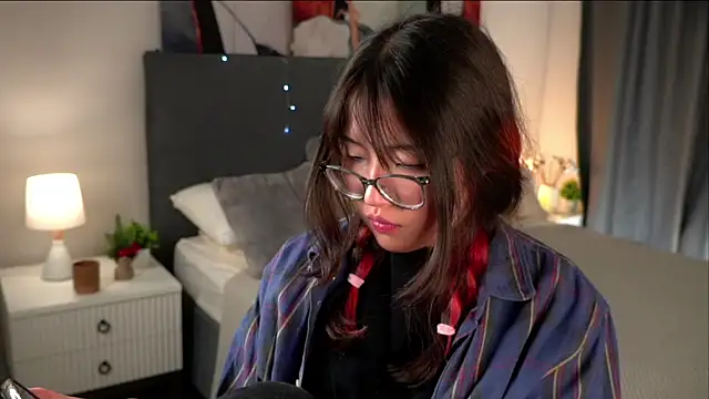 Živý XXX chat NelleMihalko