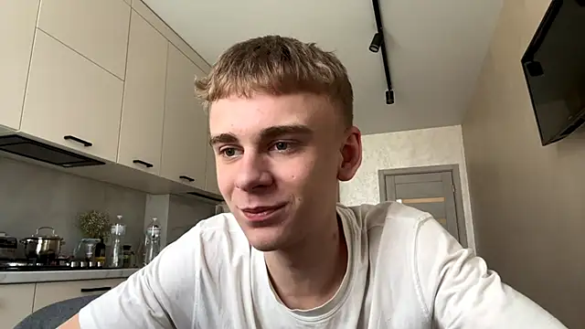 SoloFury's Live XXX Chat