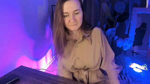 دردشة Golden_Dragon الجنسية المباشرة