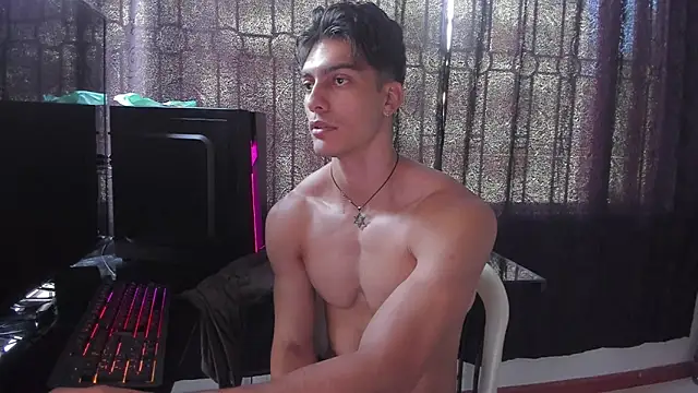 Czat XXX na żywo – AlessioVitale