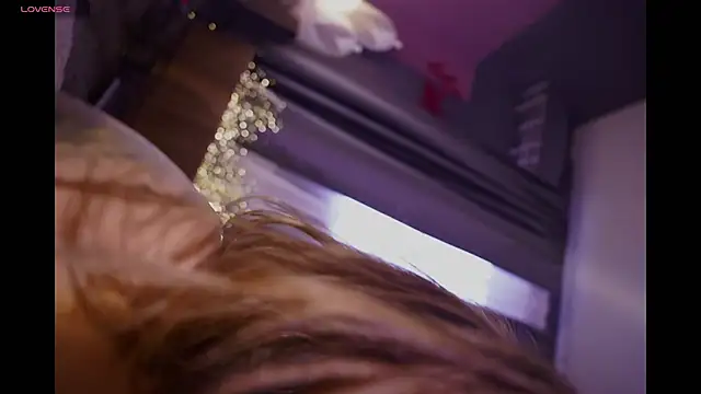 LittleMix_ Pertunjukan Webcam