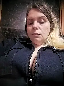 Lana-murr লাইভ XXX চ্যাট