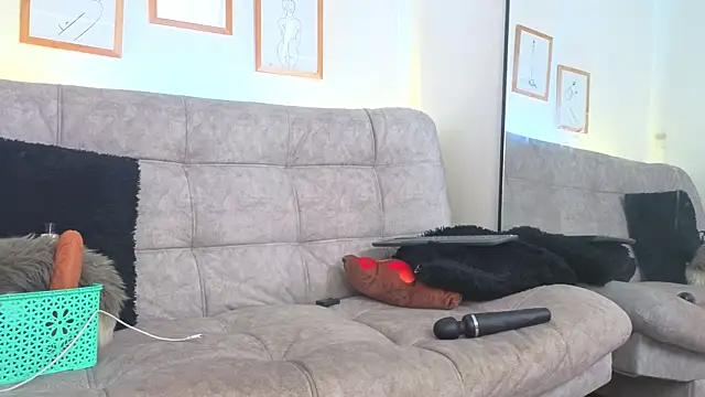 CharlotteCopper_ লাইভ XXX চ্যাট