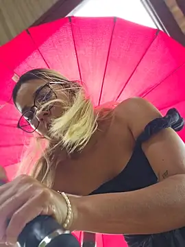 Chat XXX Live Pretty_roxxyy