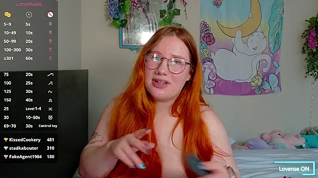 Živý XXX chat FluffyRainbowKity