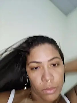 Show de IndiaPozuda_ na webcam