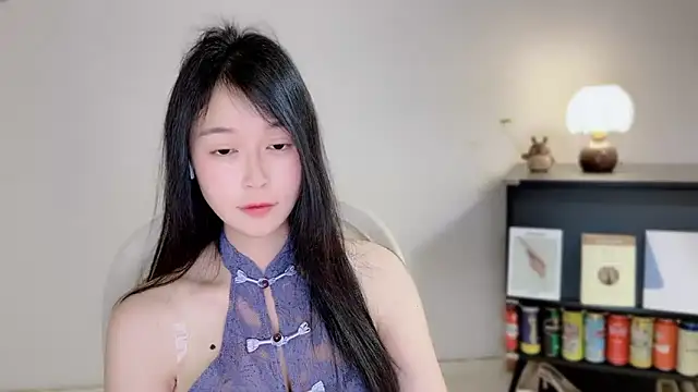 Onechestnutn Live XXX chat