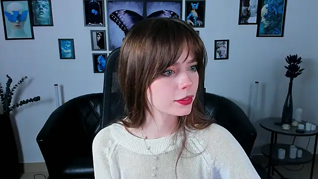 RoseWest Adlı Modelin Canlı XXX Sohbeti