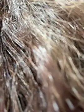 SaintSquirt Adlı Modelin Canlı XXX Sohbeti