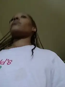 Онлайн чат XXX SITHANDRAH