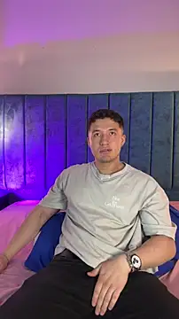 Alexander_Connor 现场XXX聊天