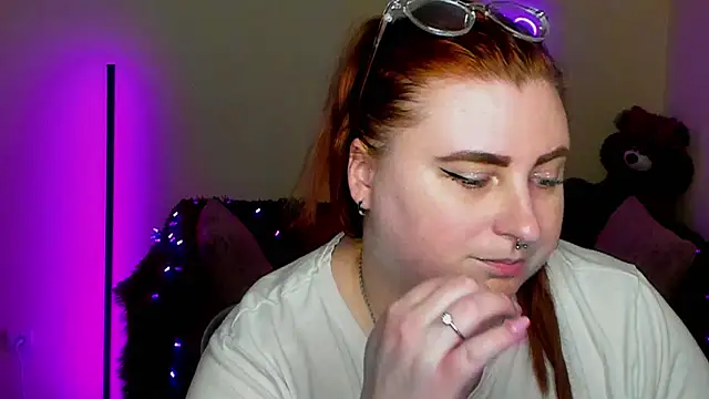 Chat XXX en directo de Alicia_love00