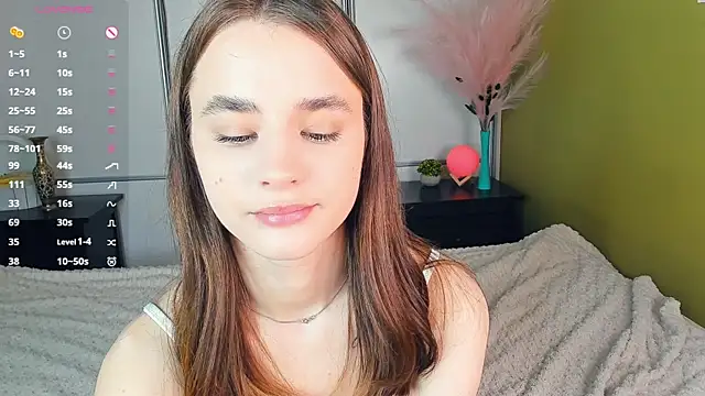 Chat XXX ao vivo de JinnyMcie