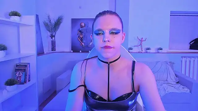 Show modela Madison_dolly na web-kameri