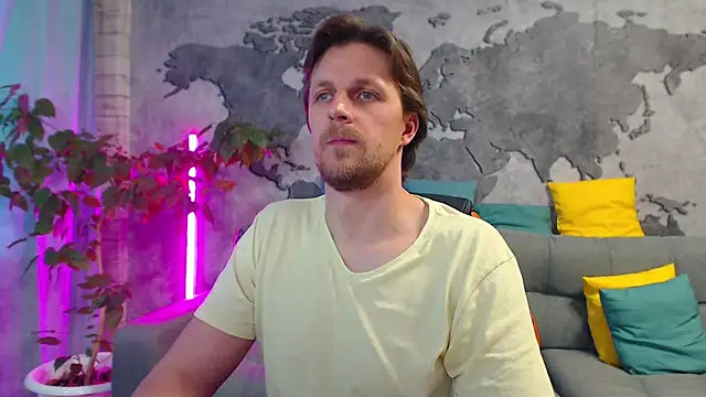 VikingChrisss: διαδικτυακό σόου στην κάμερα