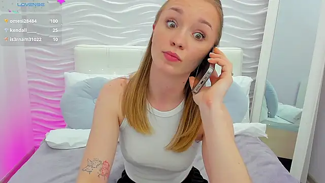 Chatroom XXX en direct de VirginOlly