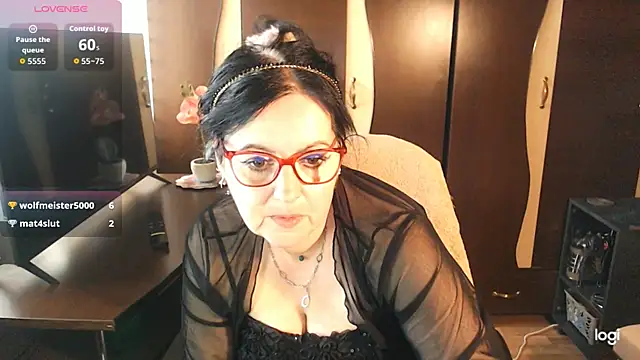 Živý XXX chat exiMIlf