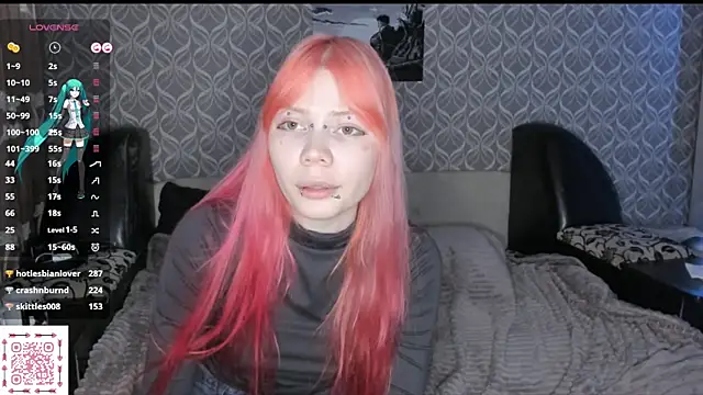 Veldenga Adlı Modelin Canlı XXX Sohbeti