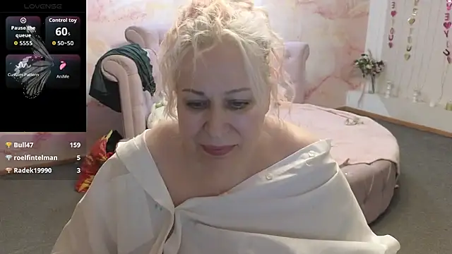 Penelope_Pinky Pertunjukan Webcam