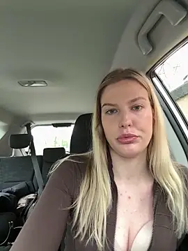 Chloemillerrxxのウェブカメラショー