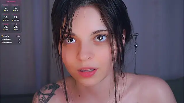 Chat +18 de SharylOrbin ao vivo