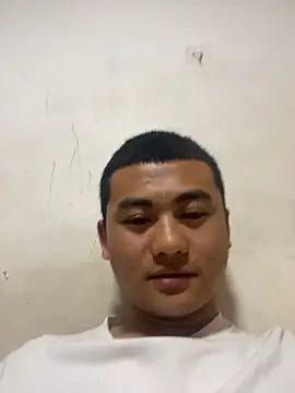 xiaocui06 在線直播表演