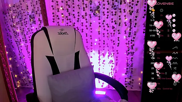 LinaBlossom_'s Live XXX Chat