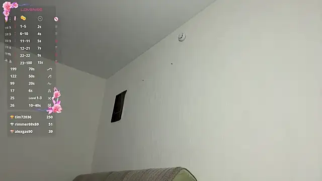 GilySuper's Live XXX Chat