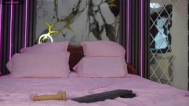 ZyraAngel live XXX chat