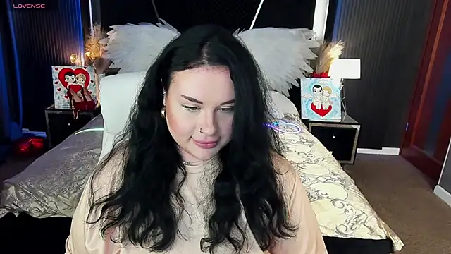 Czat XXX na żywo – SerahMirabeli