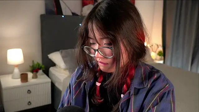 XXX chat uživo modela NelleMihalko