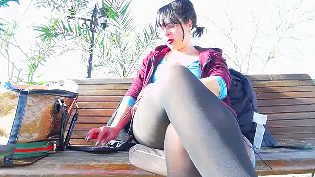 PublicBigLabia Chat XXX live