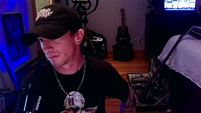 Pokazy przed kamerką – LEVIATHANX666