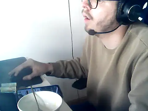 DesertedMonoxide 라이브 XXX 채팅